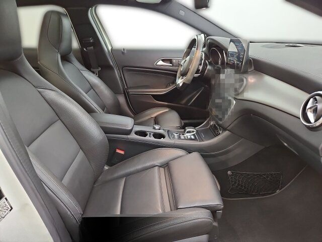 Mercedes-Benz Mercedes-AMG GLA 45 4M COMAND/Pano/Kamera/Driver foto 23