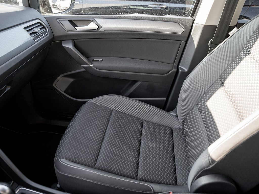 Volkswagen Touran 2.0 TDI Active DSG AHK 7-SITZE KAM NAVI foto 12