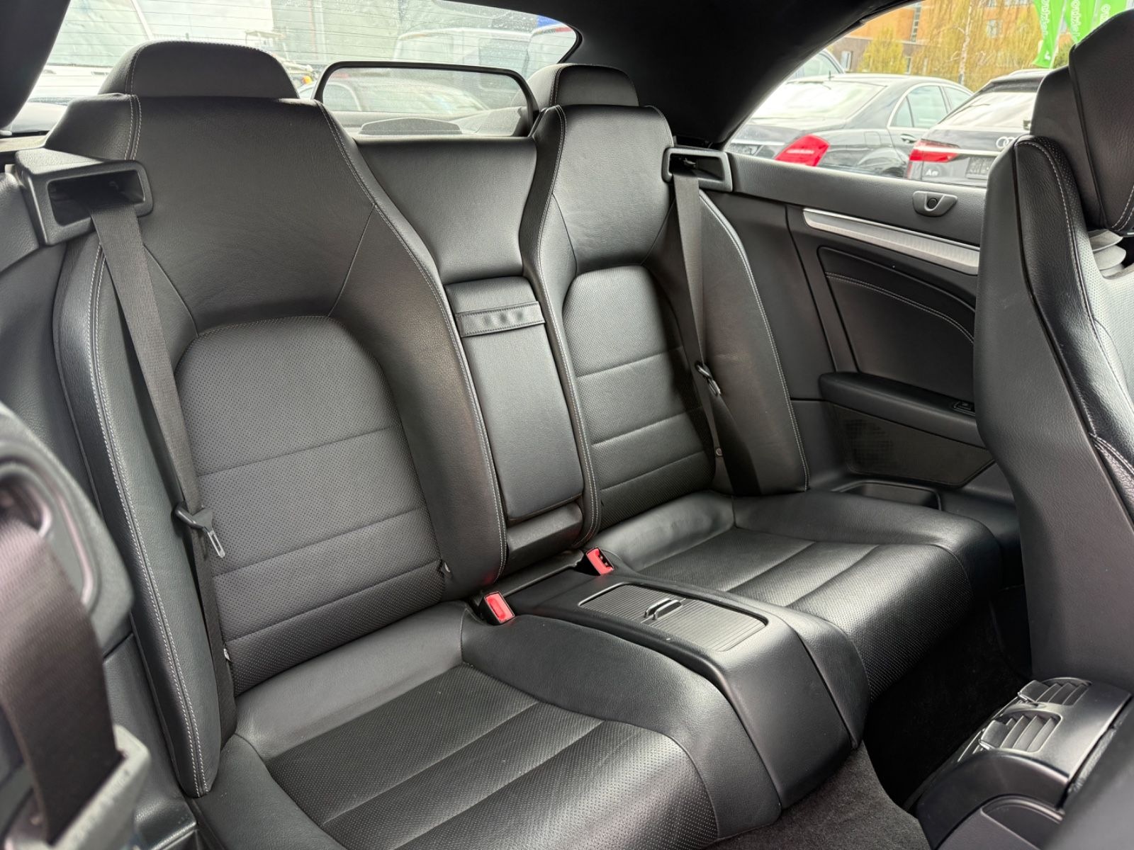 Mercedes-Benz E 200 Cabrio/ Leder Nappa/Kamera/LED/ foto 19
