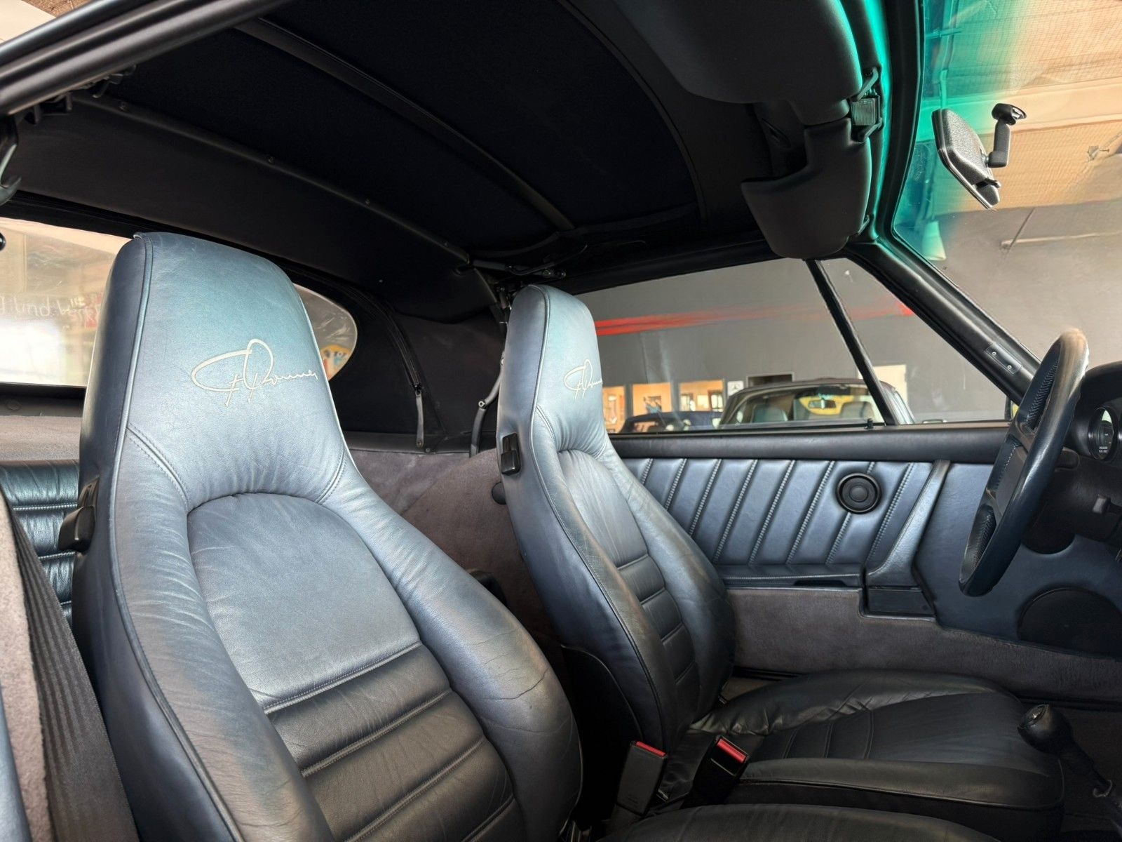 Porsche 911 Carrera 3.2 Cabriolet foto 5