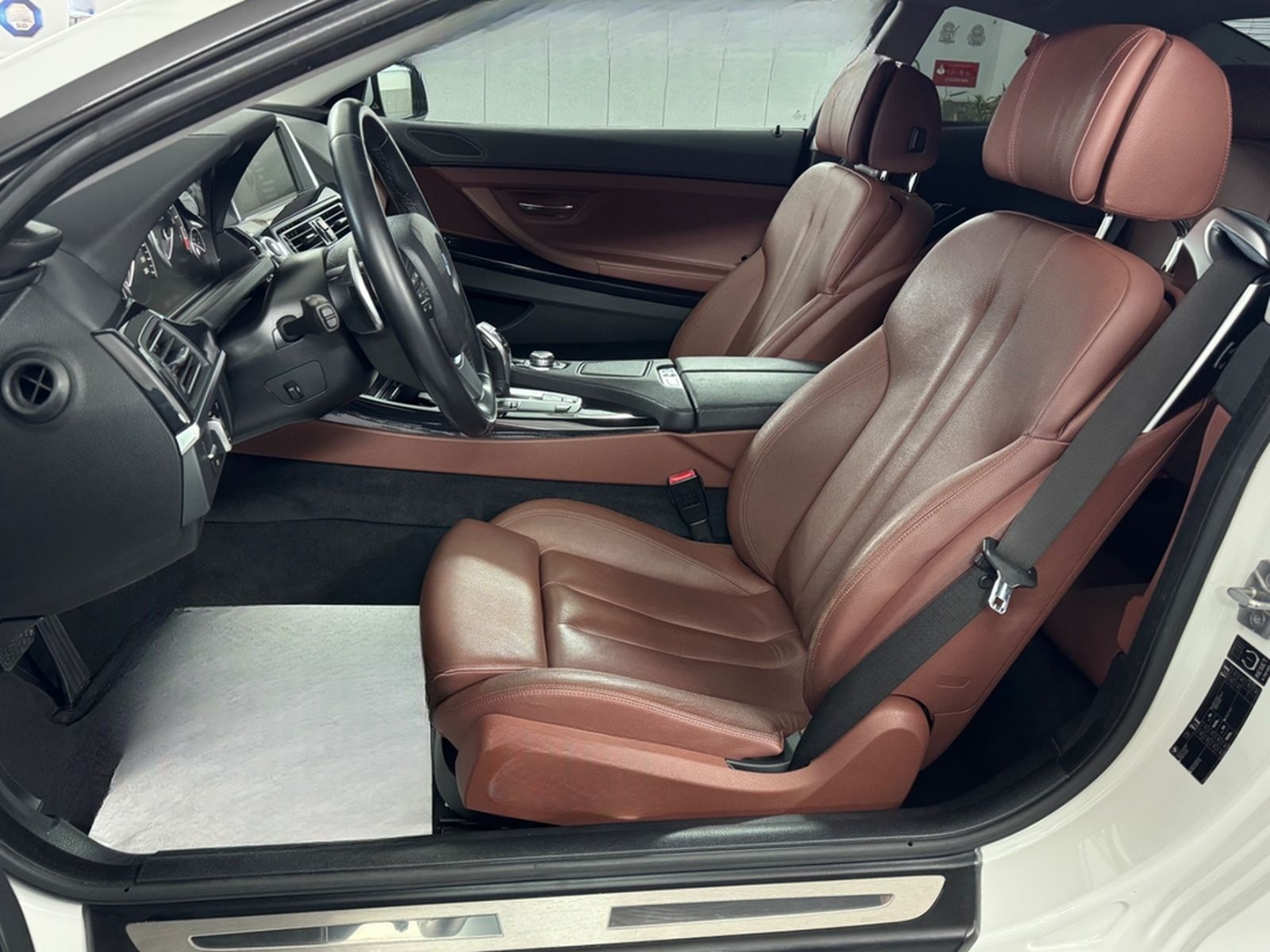 BMW 6 Coupe 640i*Head Up|Soft-Close|Panorama|Kamera* foto 12