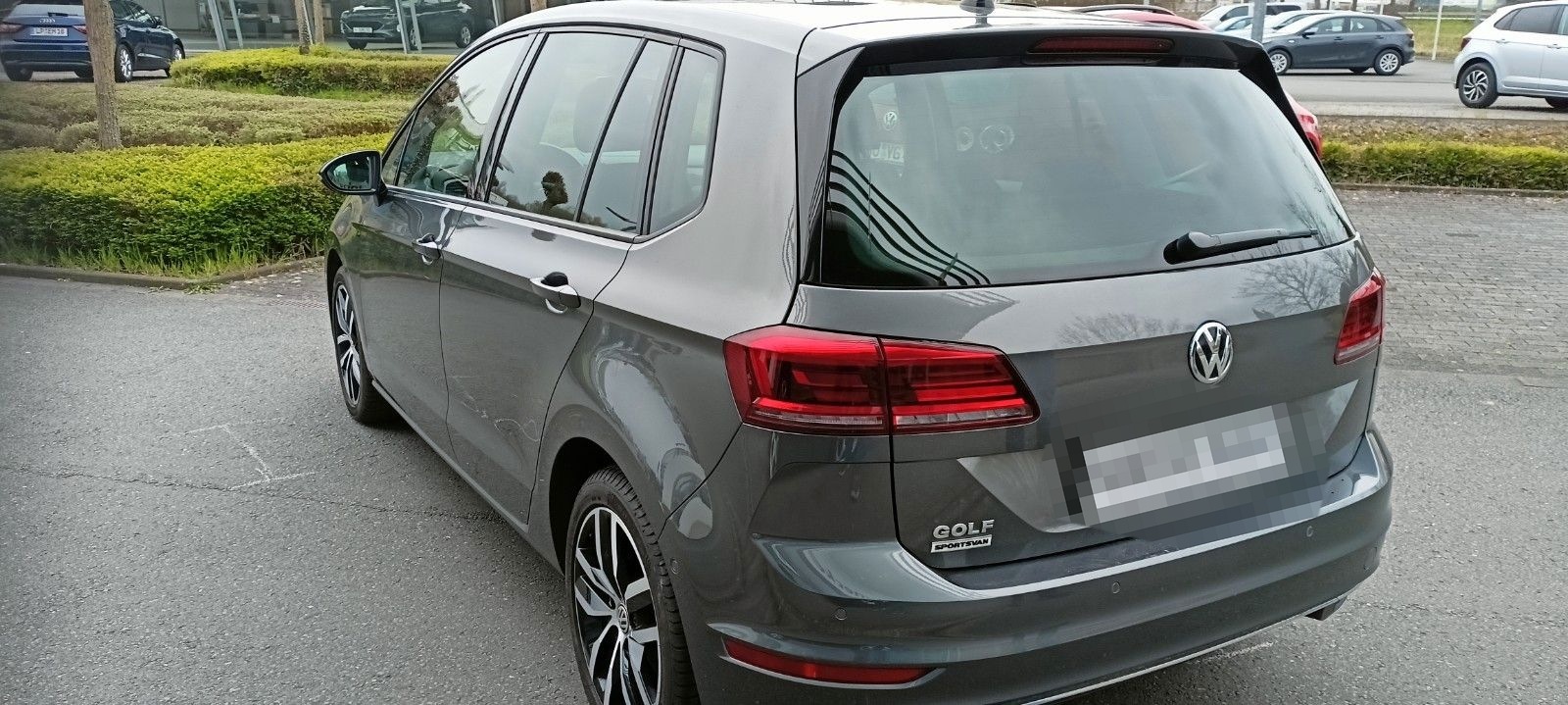 Volkswagen Golf Sportsvan 1.5 TSI DSG JOIN AHK Navi Kamera foto 4