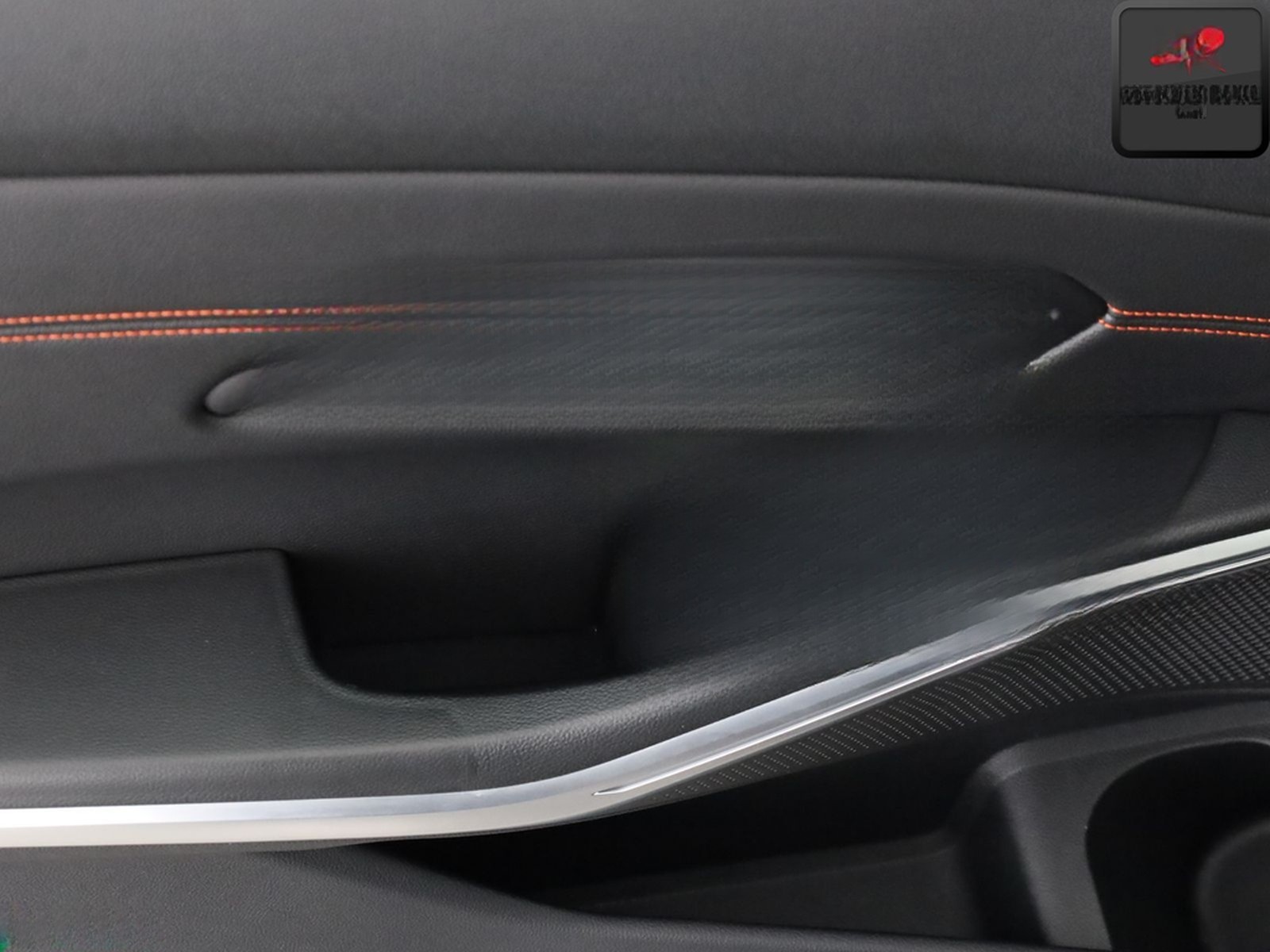 BMW 330 i SPORT LINE EXKLUSIV HEADUP,MEMORY,AMBIENTE foto 14