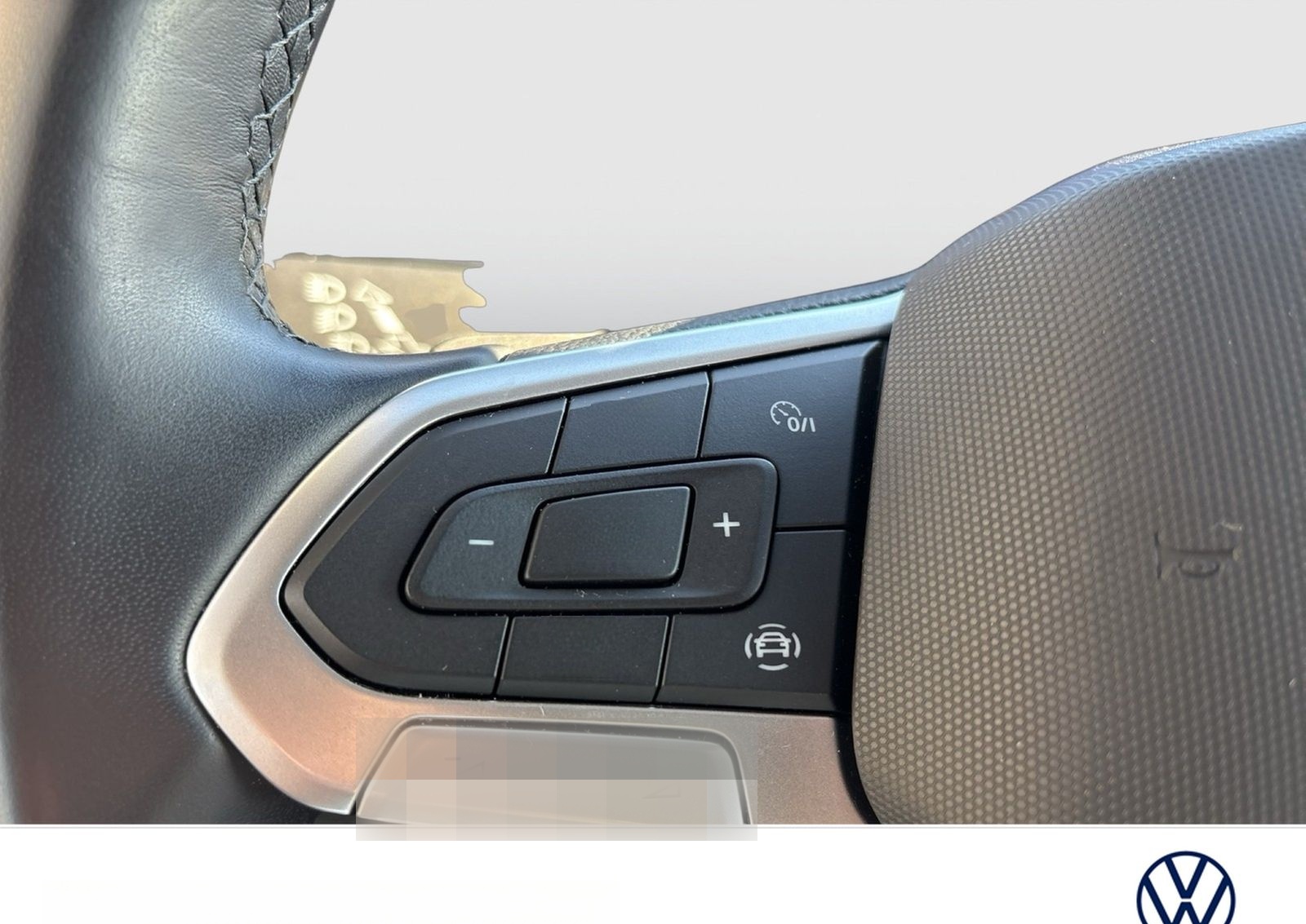 Volkswagen T7 Multivan HYBRID LIFE lang PANO STANDHZ. CAM foto 13