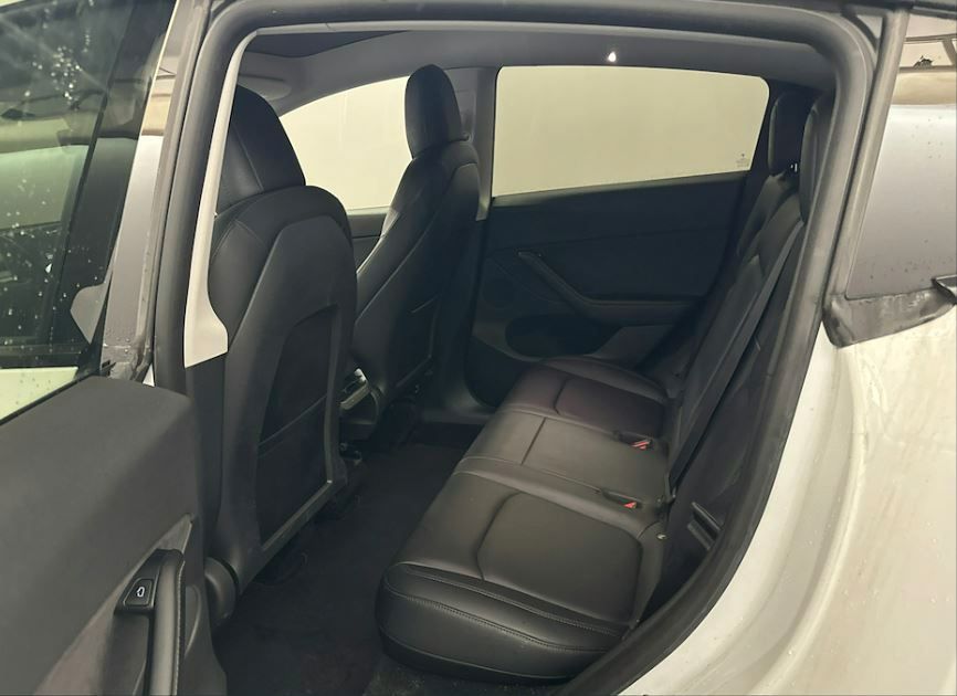 Tesla Model Y Long Range Dual AWD 2xPARKSENSOREN+PANO+ foto 5