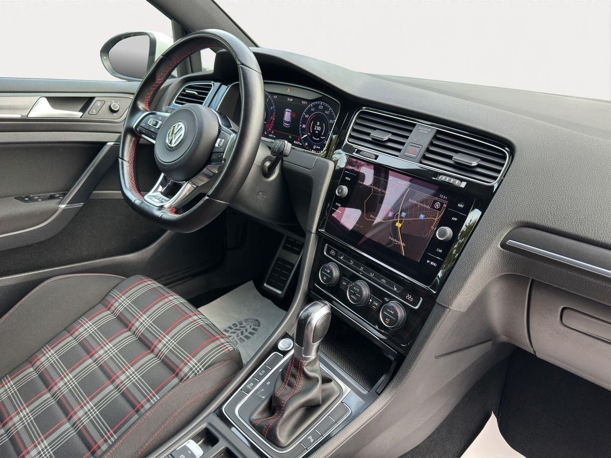 Volkswagen Golf VII GTI LED/Virco/Carplay/SHZ/PDC foto 9