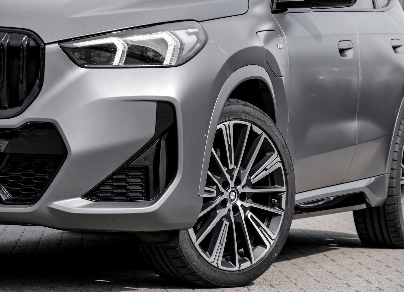 BMW X1 xDrive30e M Sport HUD ACC AHK RFK NAVI LED foto 6