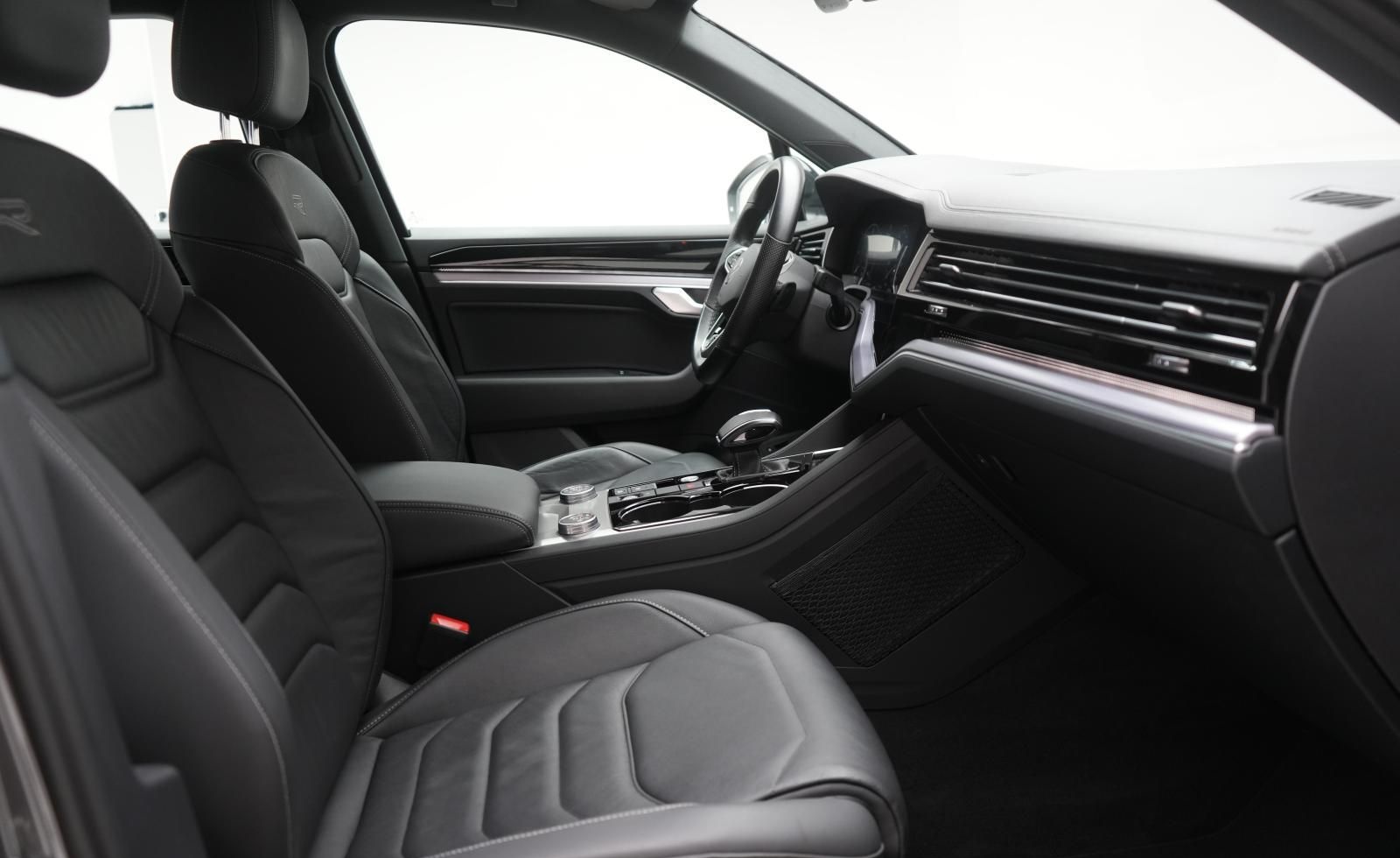 Volkswagen Touareg 3.0 V6 TDI 4Motion R-Line Leder/ACC/Kame foto 6