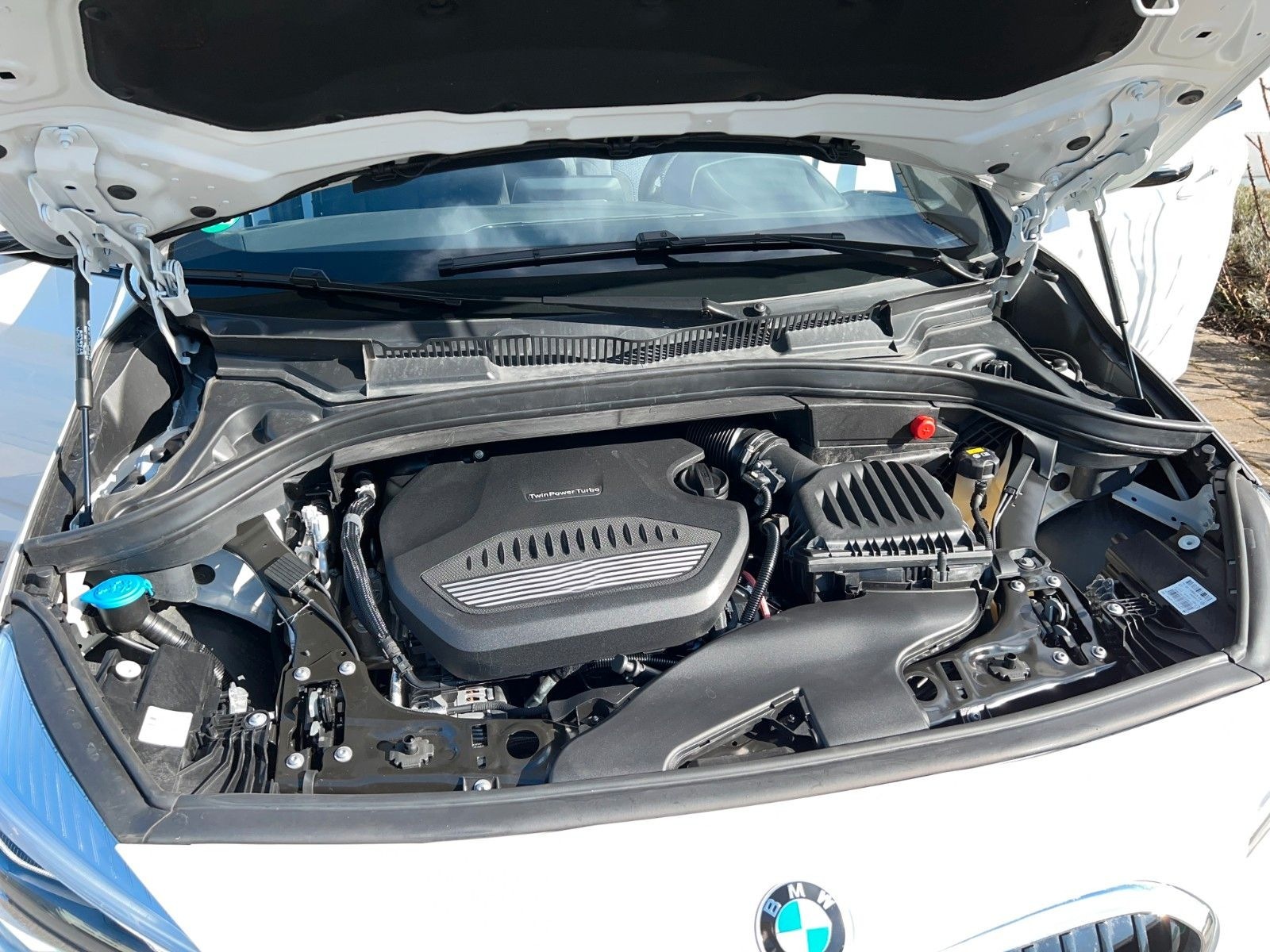 BMW Mod. M Sport, Top Zustand, Garagenfzg, wenig KM foto 12