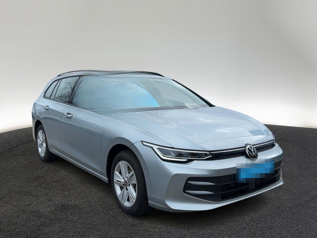 Volkswagen Golf VIII Variant 1.5 eTSI Life DSG LED Navi foto 6