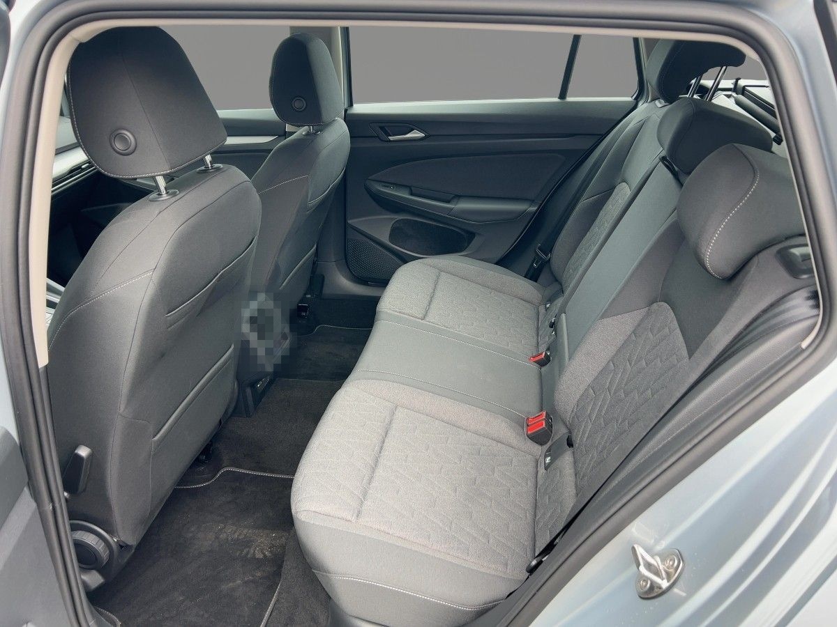 Volkswagen Golf VIII Variant 1.5 eTSI Life DSG LED Navi foto 10