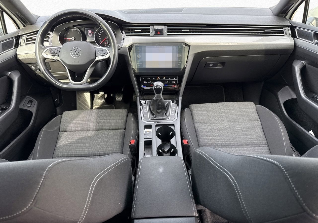 Volkswagen Passat 2.0 TDI foto 11