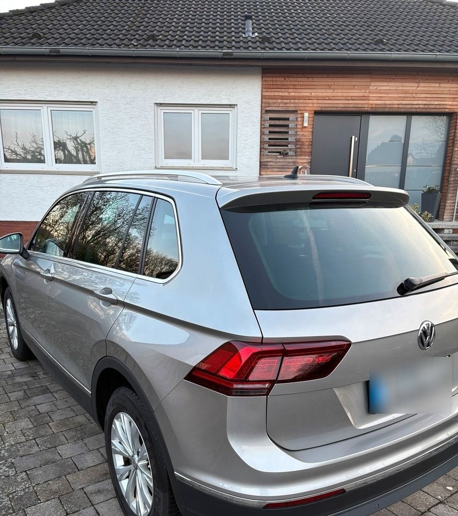 Volkswagen VW Tiguan DSG 4 Motion Highline, AHK, Pano... foto 3