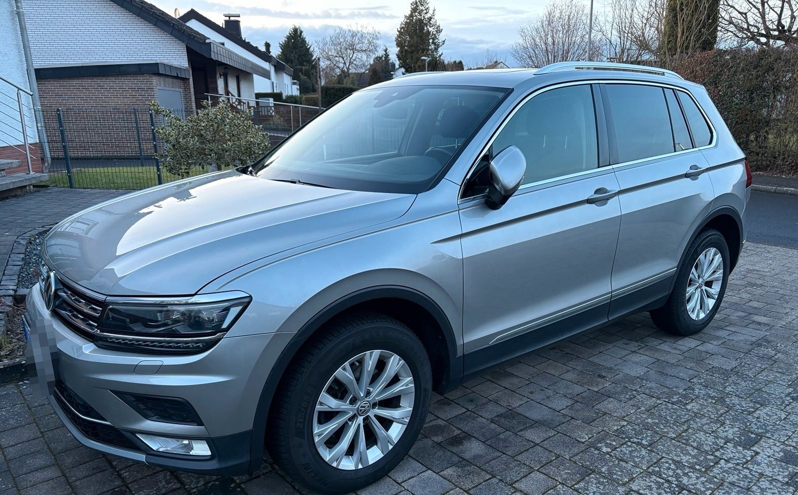 Volkswagen VW Tiguan DSG 4 Motion Highline, AHK, Pano... foto 8