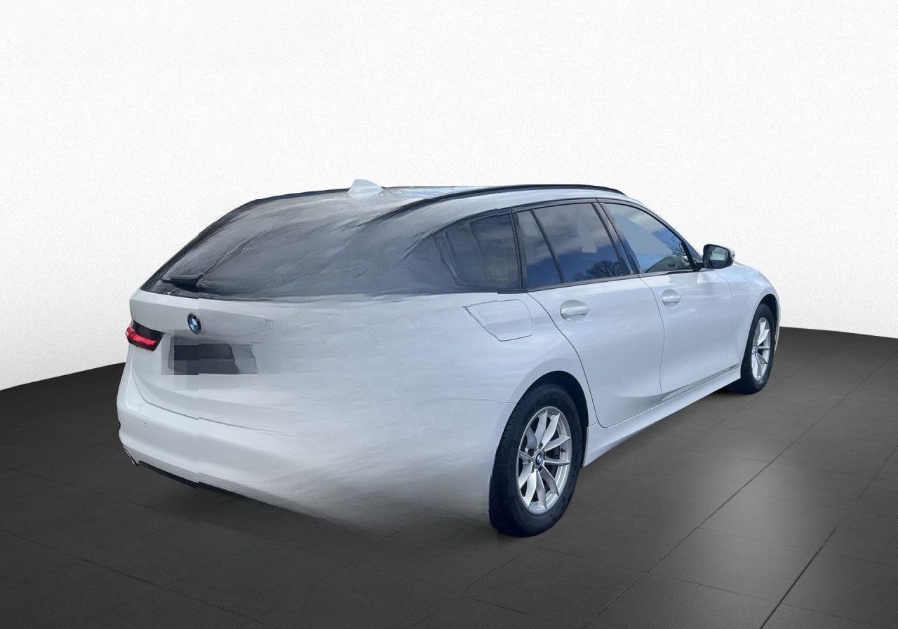 BMW 320i Tour Sport Line LiveCPr,AHK,DAB,DA,RFK,HiFi foto 4