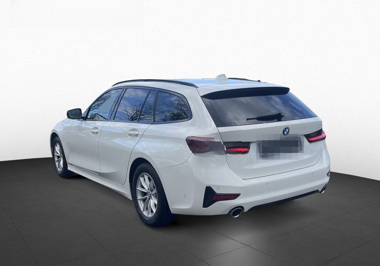 BMW 320i Tour Sport Line LiveCPr,AHK,DAB,DA,RFK,HiFi foto 5