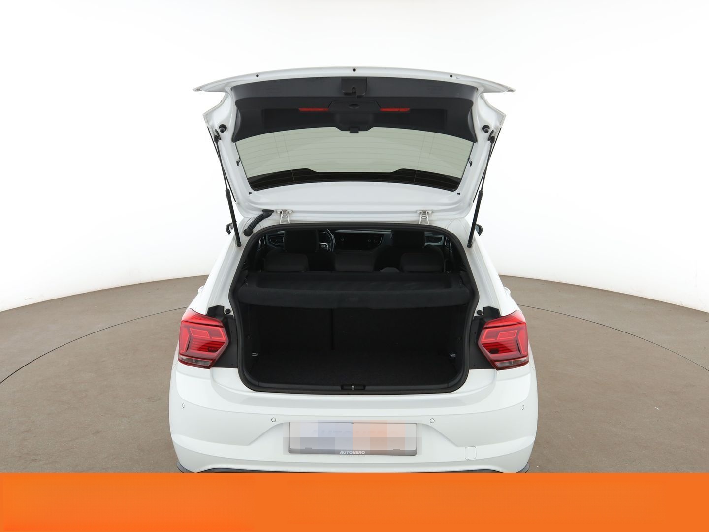 Volkswagen Polo 2.0 TSI GTI Aut.*NAVI*LED*PDC*SHZ*KLIMA* foto 17