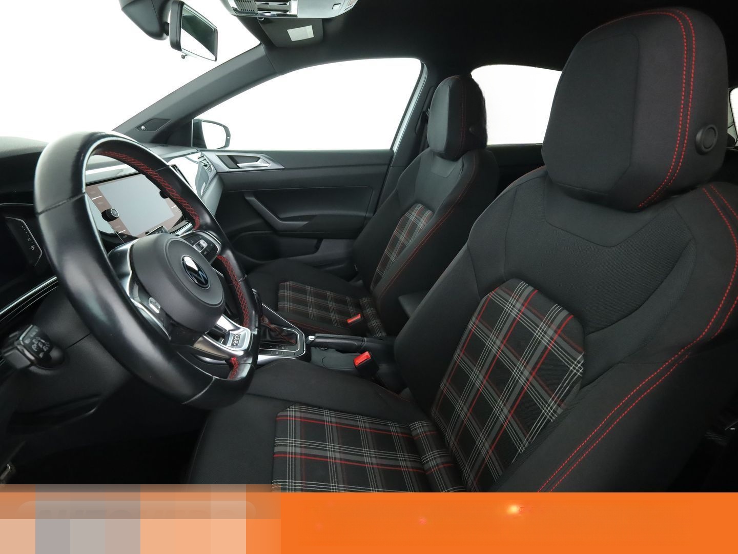 Volkswagen Polo 2.0 TSI GTI Aut.*NAVI*LED*PDC*SHZ*KLIMA* foto 10
