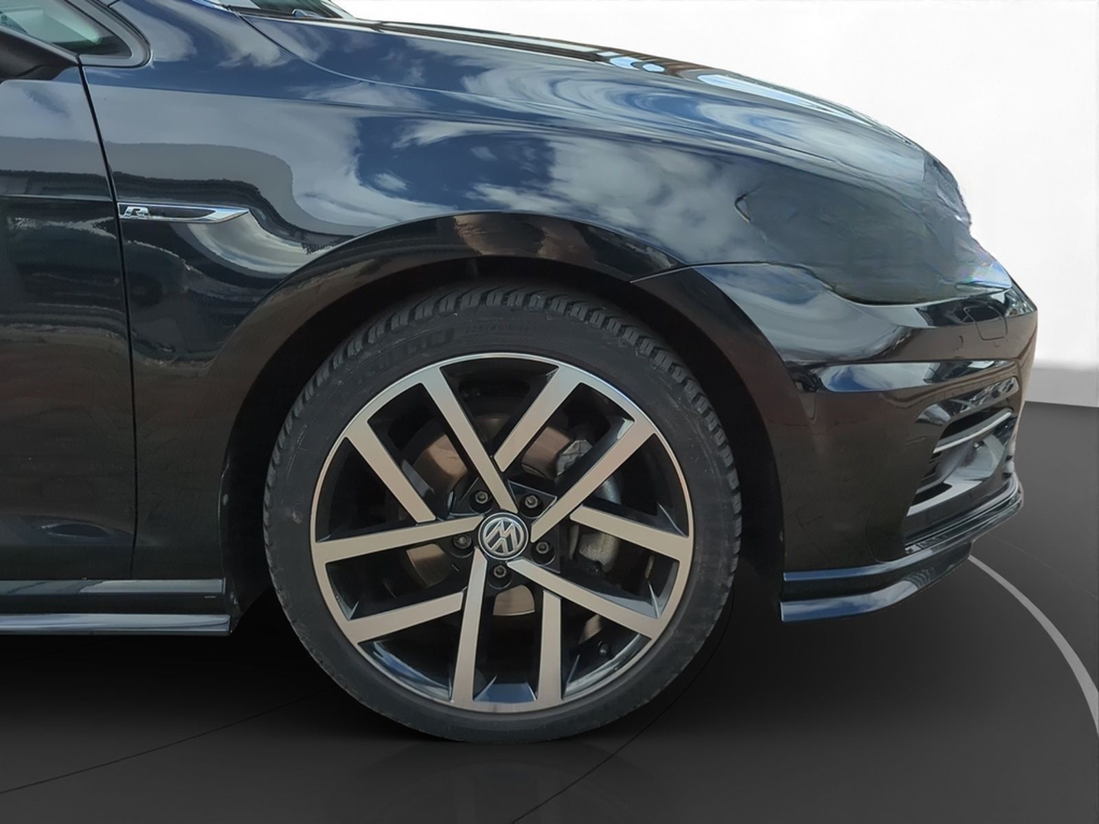 Volkswagen Golf VII Highline 1.5 TSI DSG *R-Line, Dynaudio, foto 13