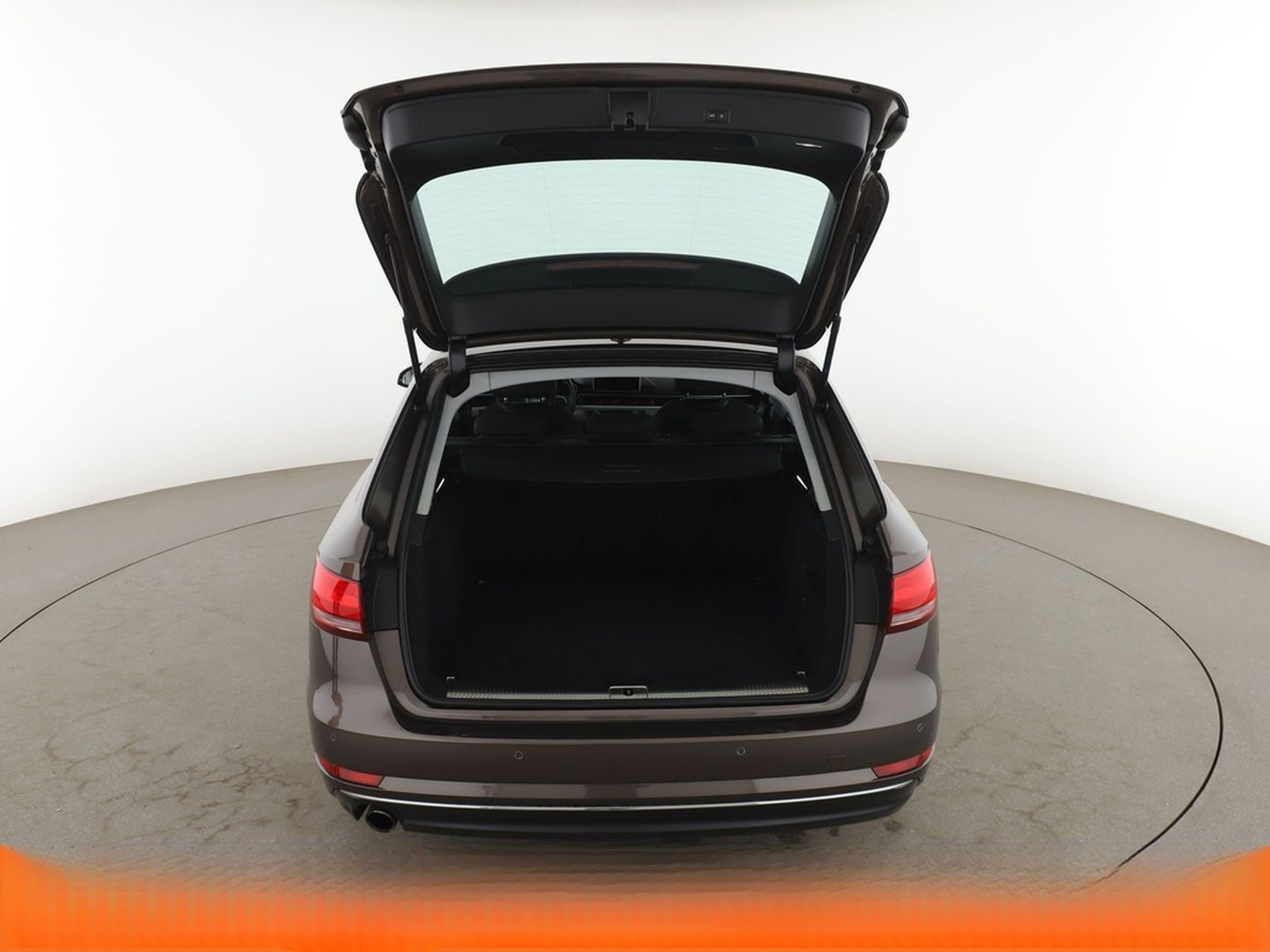 Audi A4 1.4 TFSI ACT Design Aut.*NAVI*XENON*TEMPO*PDC foto 17