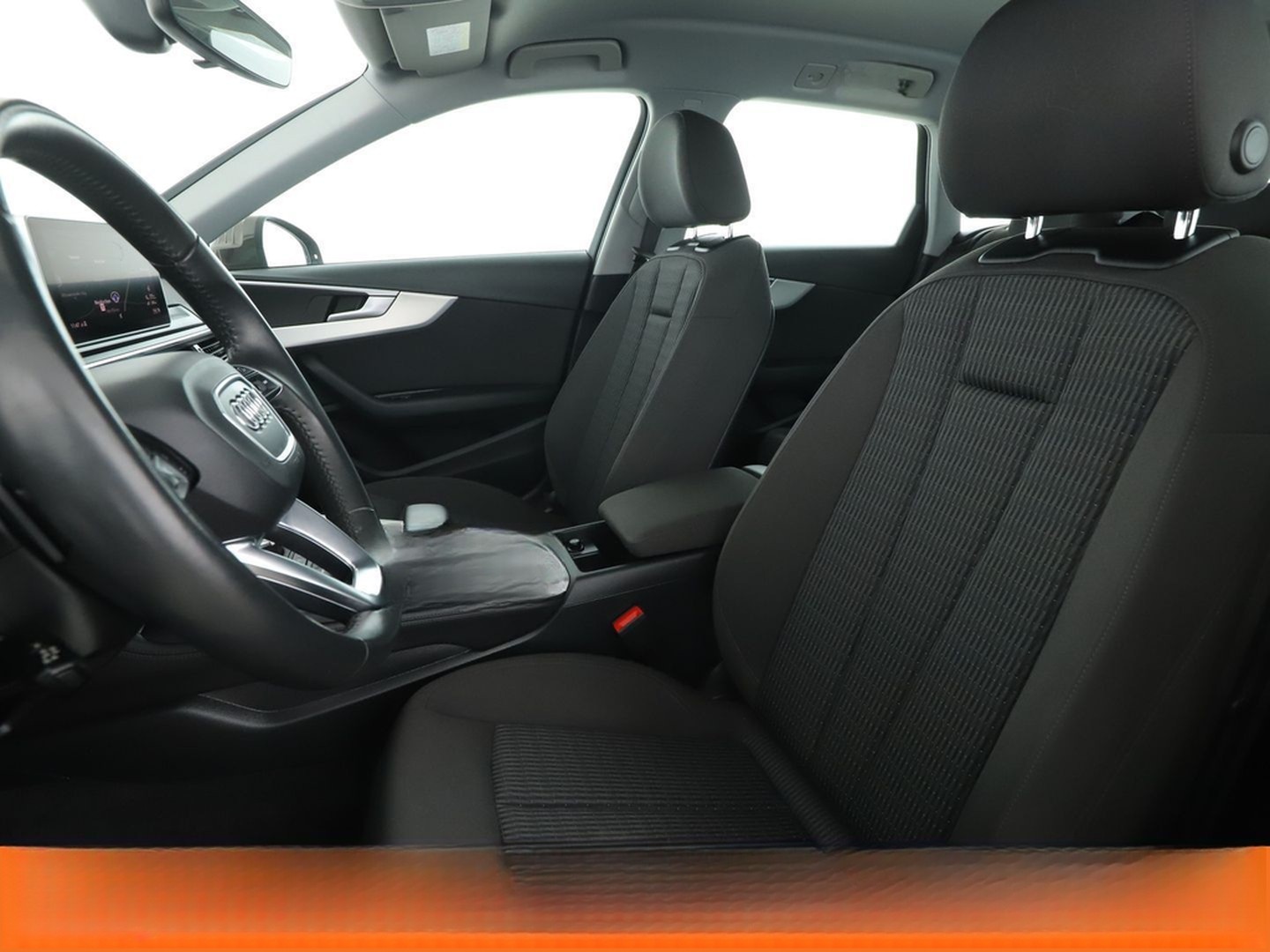 Audi A4 1.4 TFSI ACT Design Aut.*NAVI*XENON*TEMPO*PDC foto 10