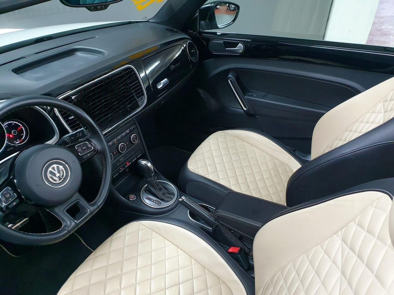 Volkswagen Beetle Cabriolet 2.0TSI DSG 2te Wahl/Leder/Xenon foto 18