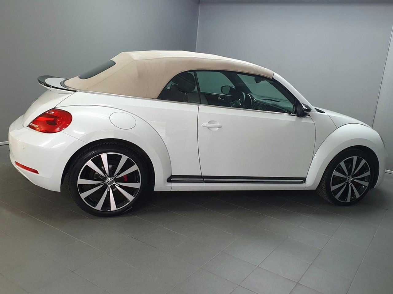 Volkswagen Beetle Cabriolet 2.0TSI DSG 2te Wahl/Leder/Xenon foto 4
