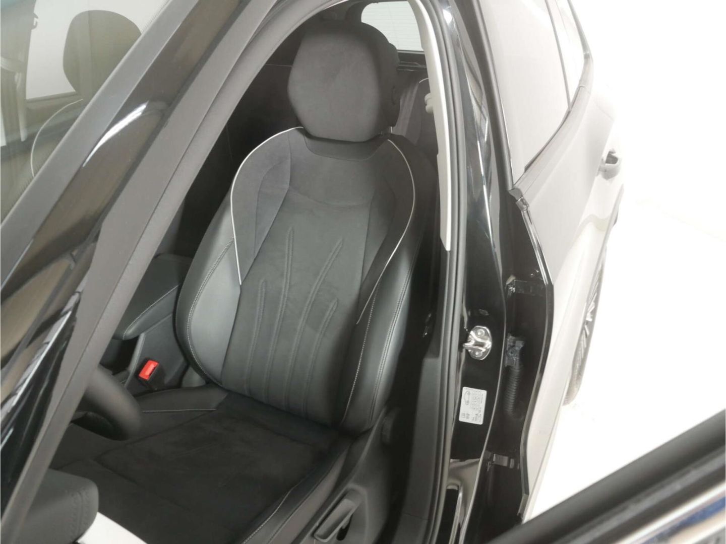Volkswagen Tayron 2.0 TDI 4Motion Elegance DSG AHK/NAV/LED foto 12