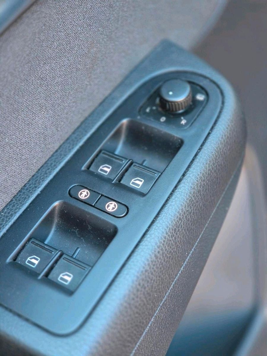 Volkswagen Vw Sharan 7N - 7 Sitzer foto 7