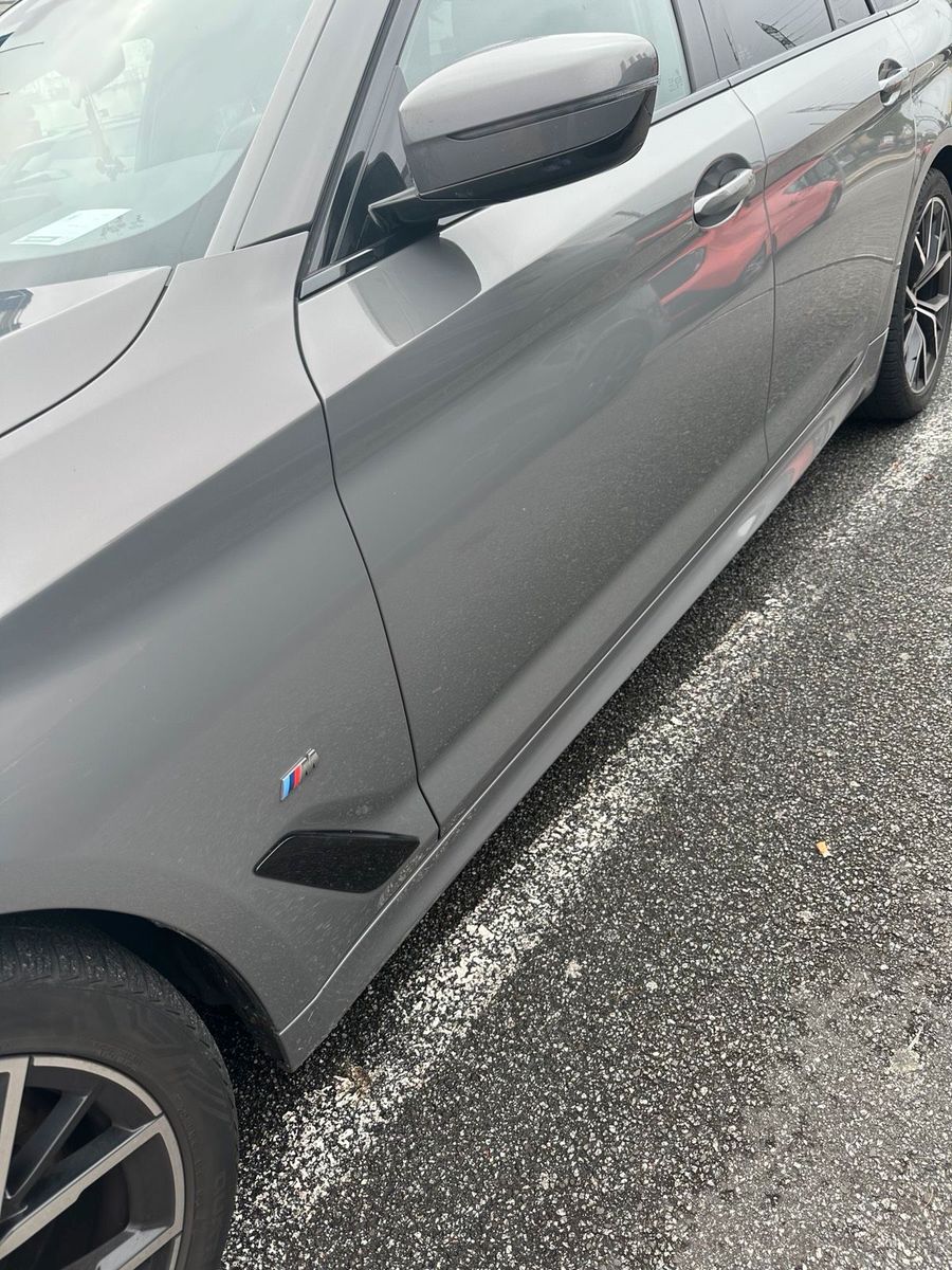 BMW 520 d M in Bernsteingrau Metallic foto 4