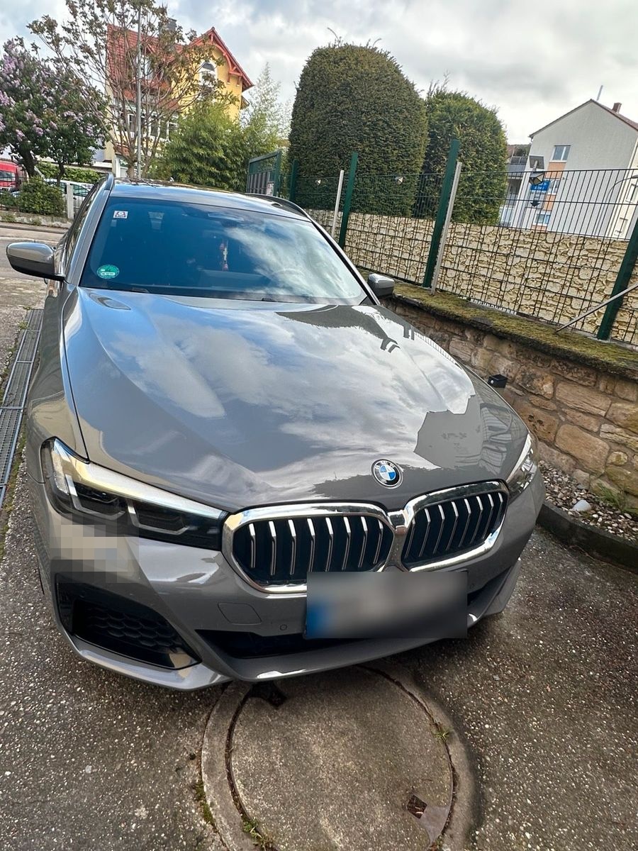 BMW 520 d M in Bernsteingrau Metallic foto 9