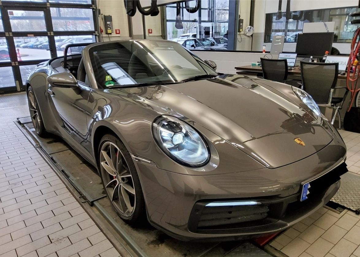 Porsche 992 Carrera 4 S Cabriolet Matrix Bose 21" foto 5