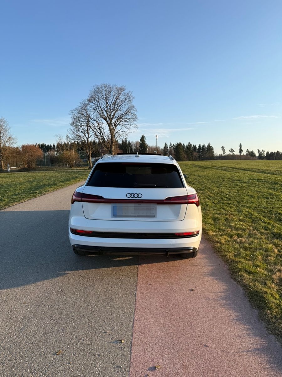 Audi e-tron 55 S line | Matrix LED | B&O | Pano | foto 5
