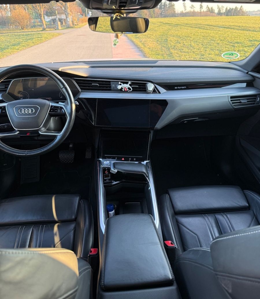Audi e-tron 55 S line | Matrix LED | B&O | Pano | foto 7