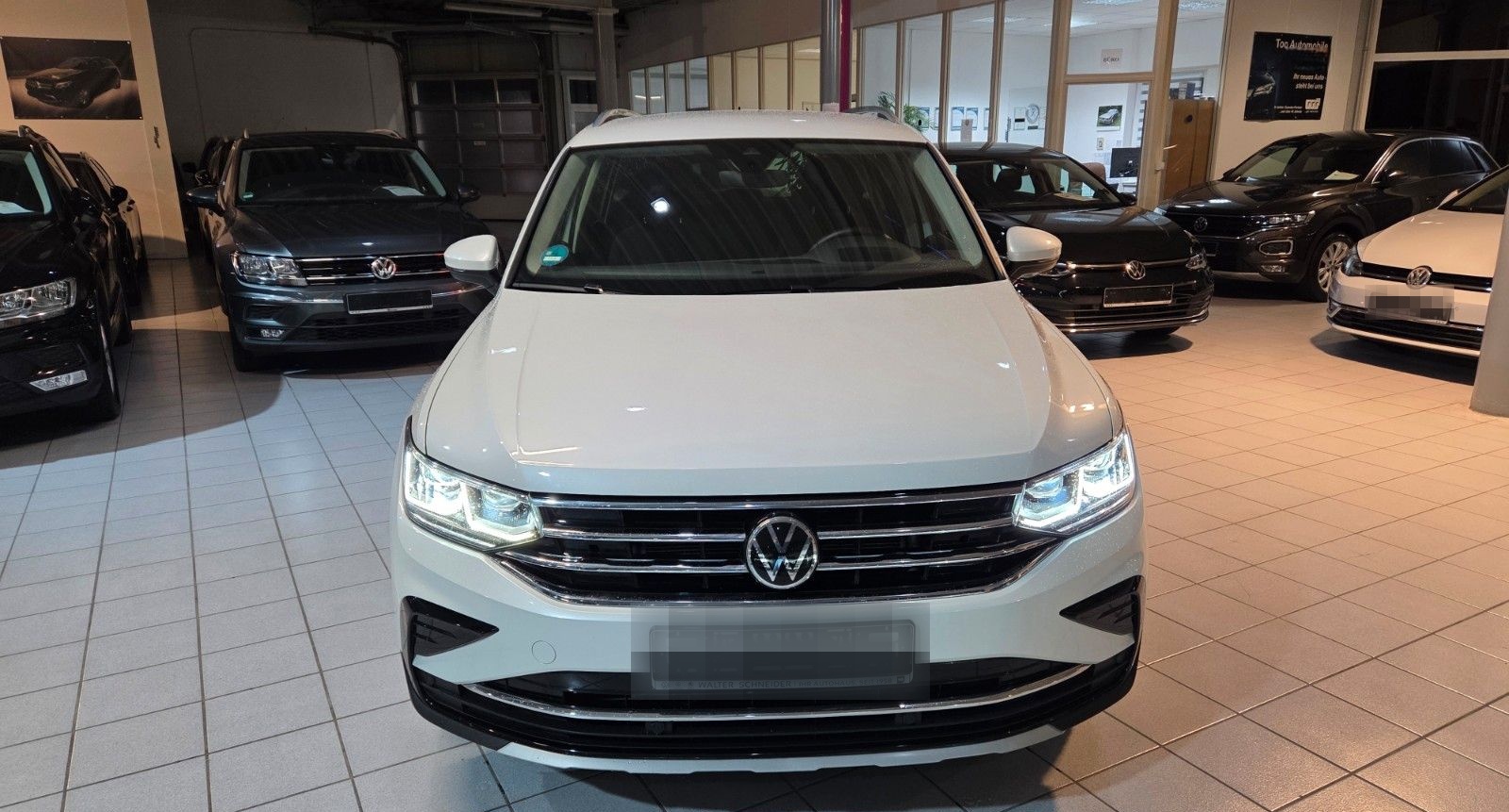 Volkswagen Tiguan Elegance4X4-AHK+STANDHZ+LEDER+KAM+LED+NAV foto 8