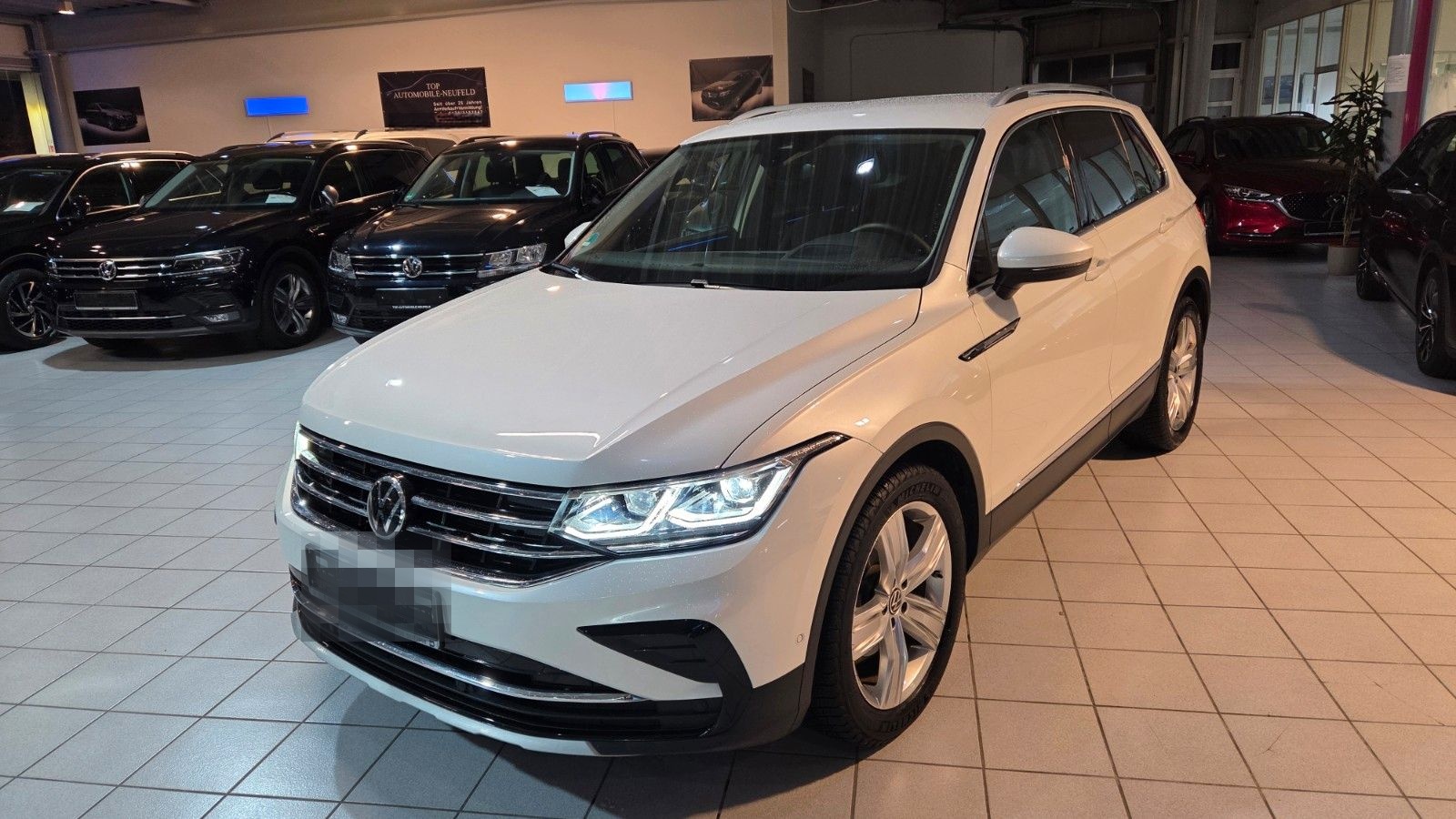 Volkswagen Tiguan Elegance4X4-AHK+STANDHZ+LEDER+KAM+LED+NAV foto 9