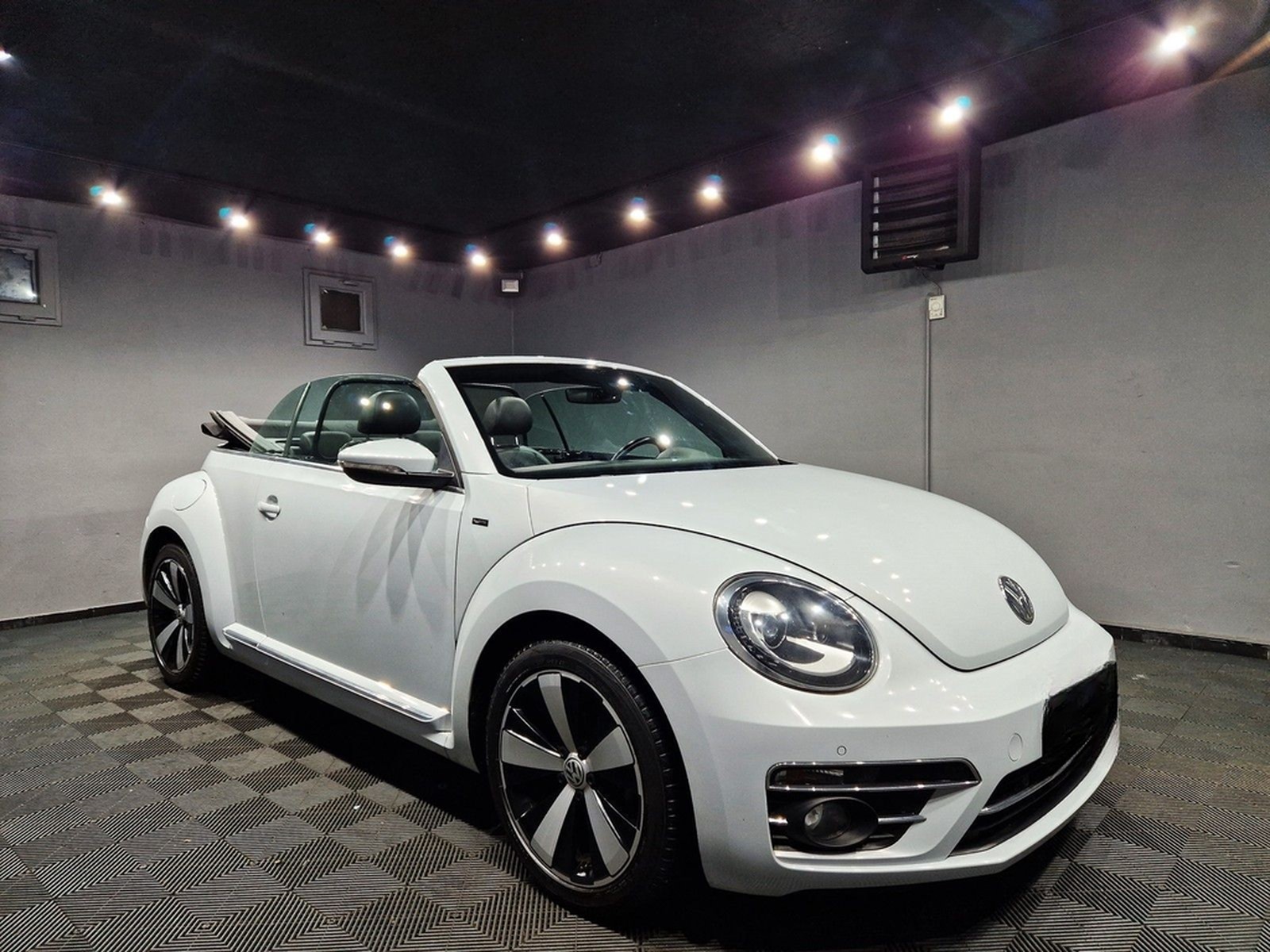 Volkswagen Beetle Cabriolet Allstar BTM 1.2 TSI|AUTOM|LEDER foto 18