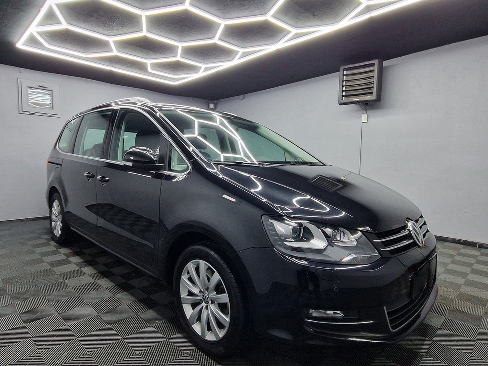 Volkswagen Sharan HIGHLINE BTM|BEHINDERTENGERECHT|AUTOM|LED foto 2