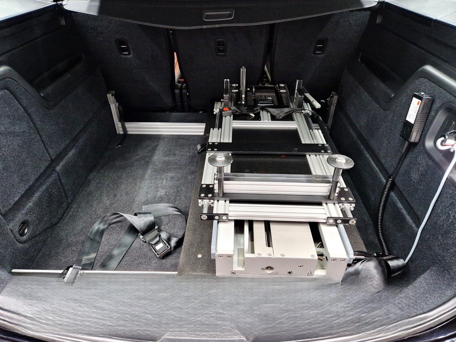 Volkswagen Sharan HIGHLINE BTM|BEHINDERTENGERECHT|AUTOM|LED foto 12