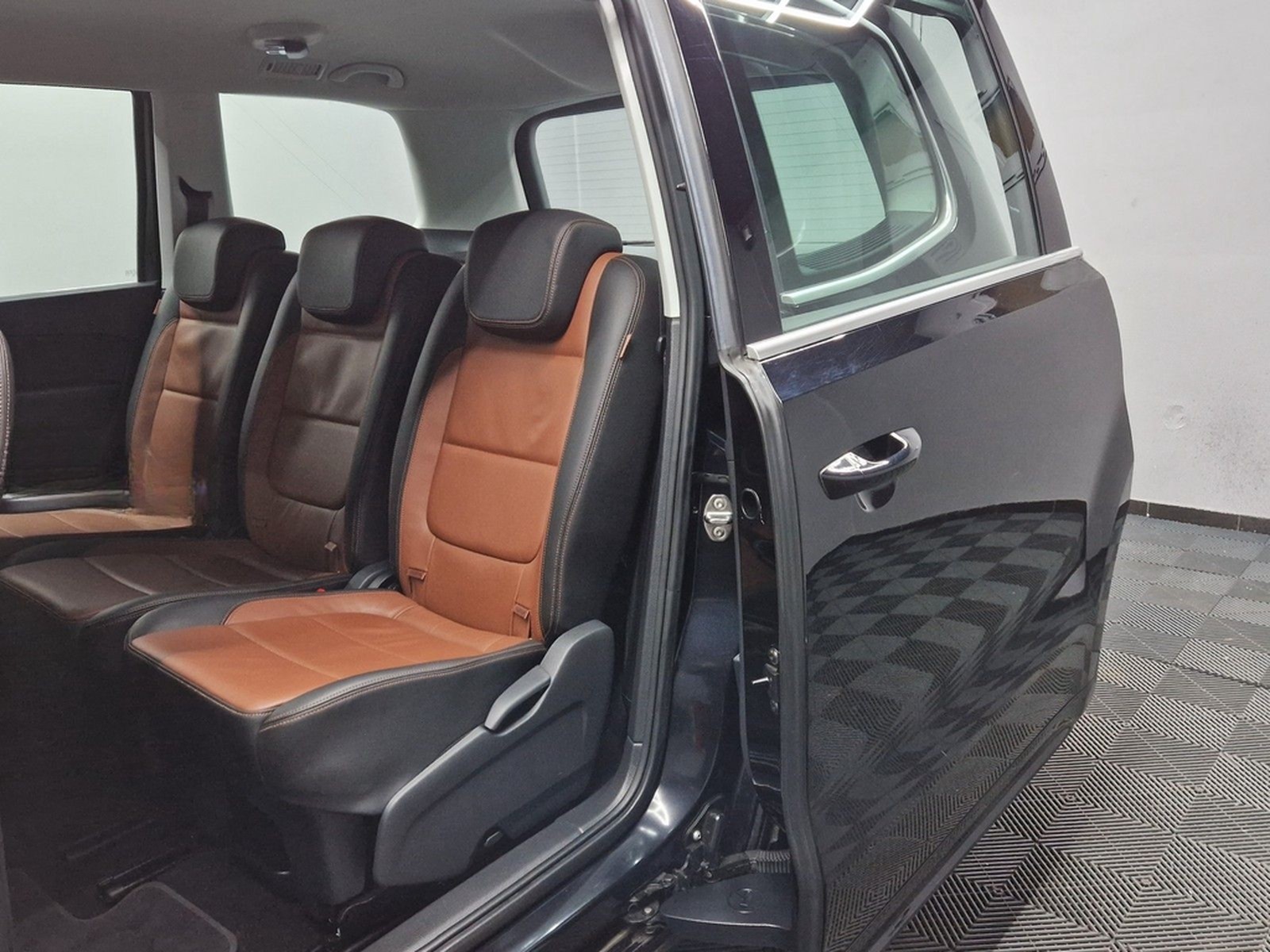 Volkswagen Sharan HIGHLINE BTM|BEHINDERTENGERECHT|AUTOM|LED foto 8