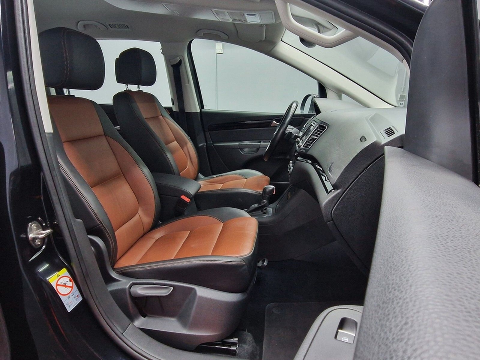 Volkswagen Sharan HIGHLINE BTM|BIXENON|AUTOM|LEDER foto 12