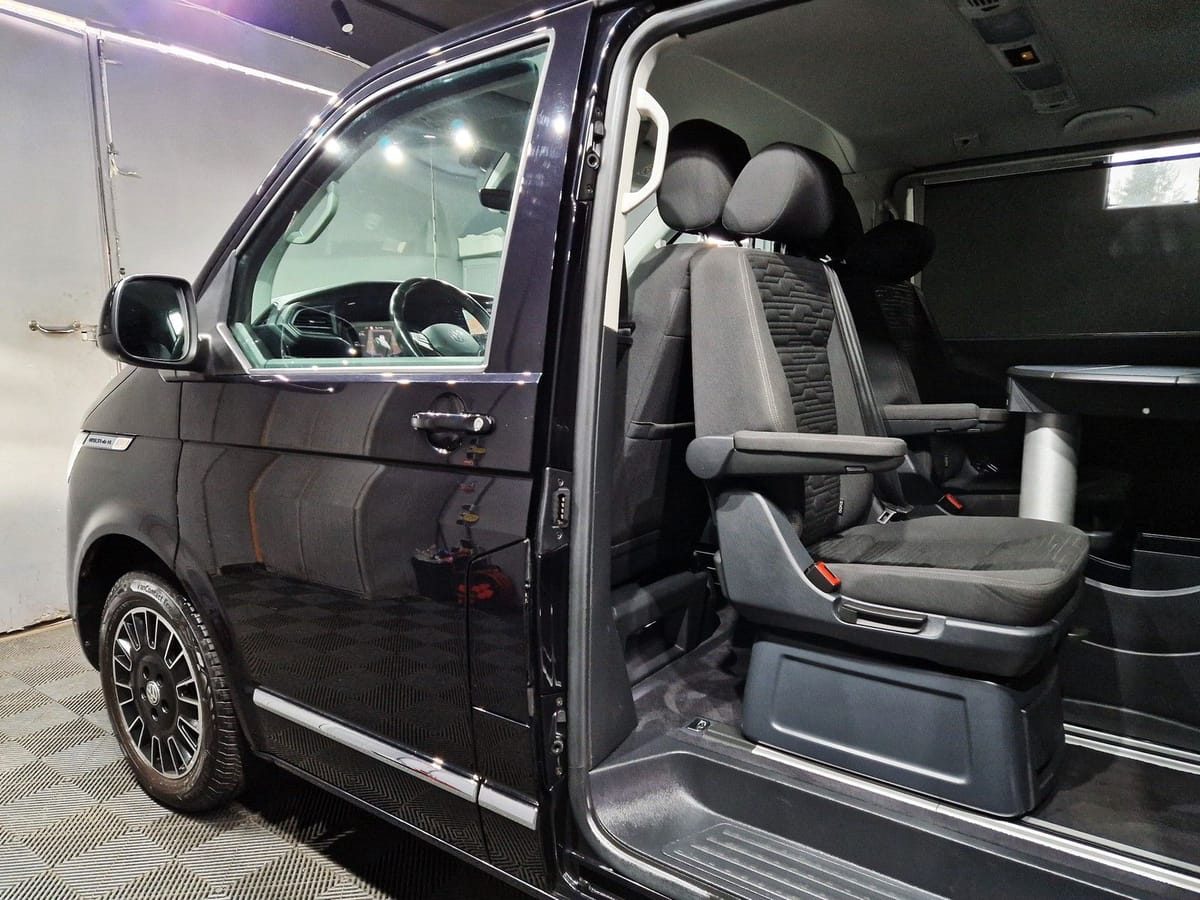 Volkswagen T6.1 Multivan Comfort 4MOTION 5 JAHRE foto 11