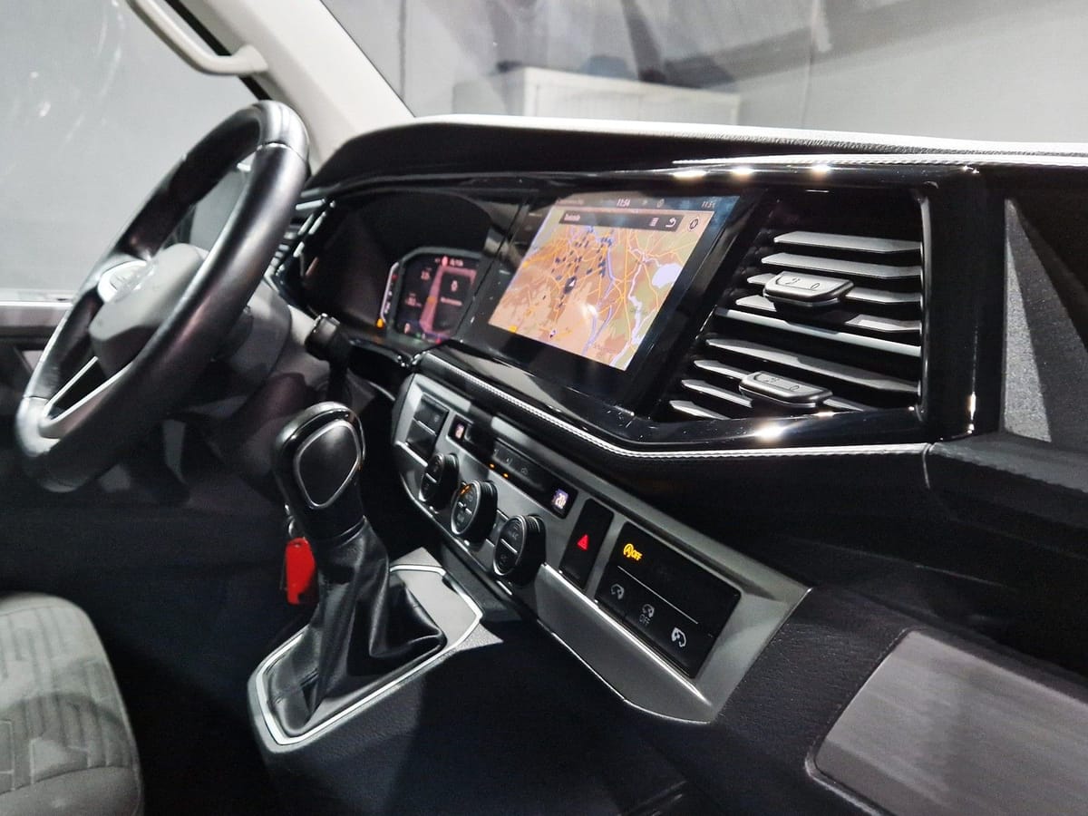 Volkswagen T6.1 Multivan Comfort 4MOTION 5 JAHRE foto 20