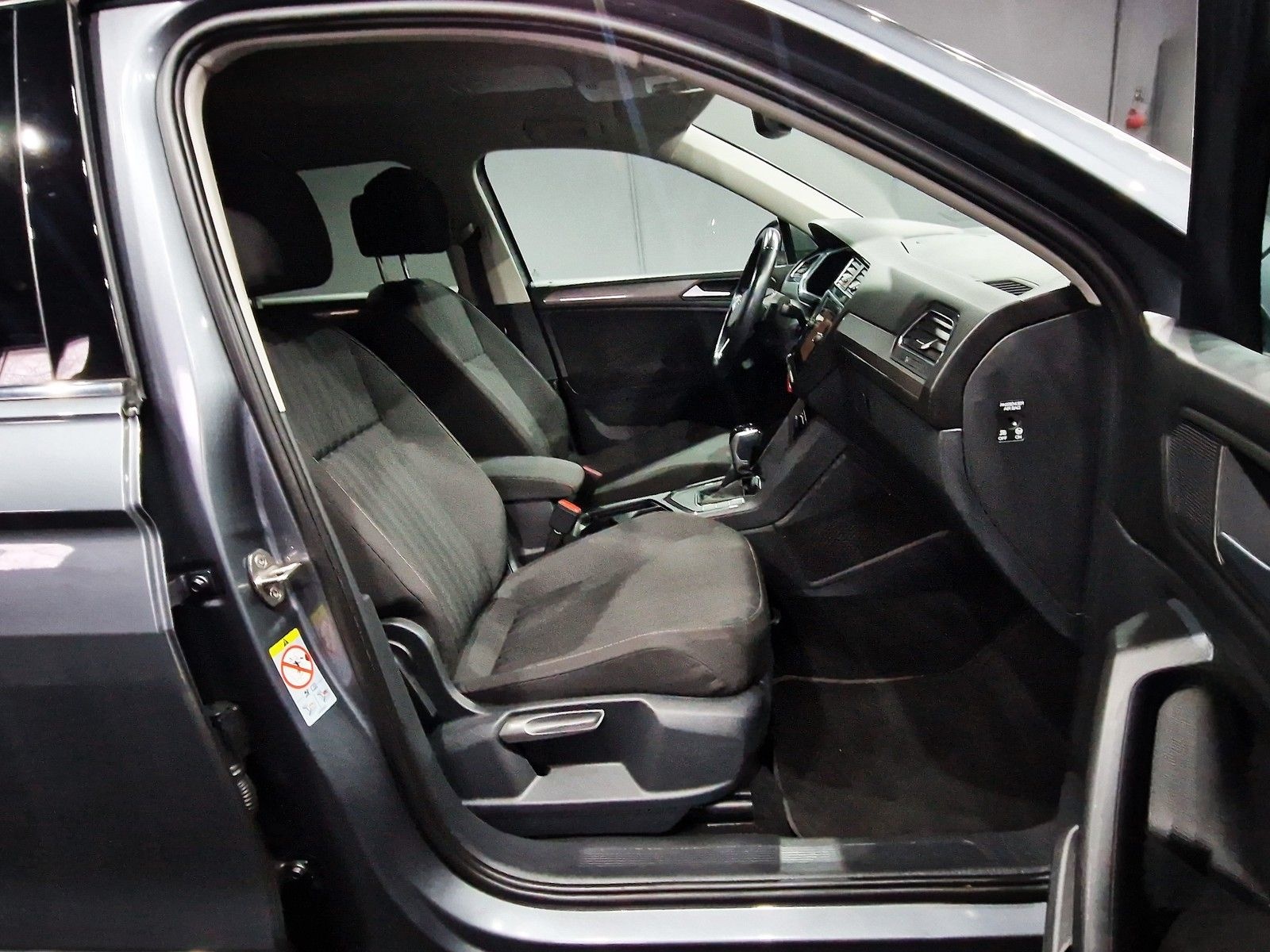 Volkswagen Tiguan Allspace Life|AUTOM|7 SITZER|LED|NAVI|R-K foto 11
