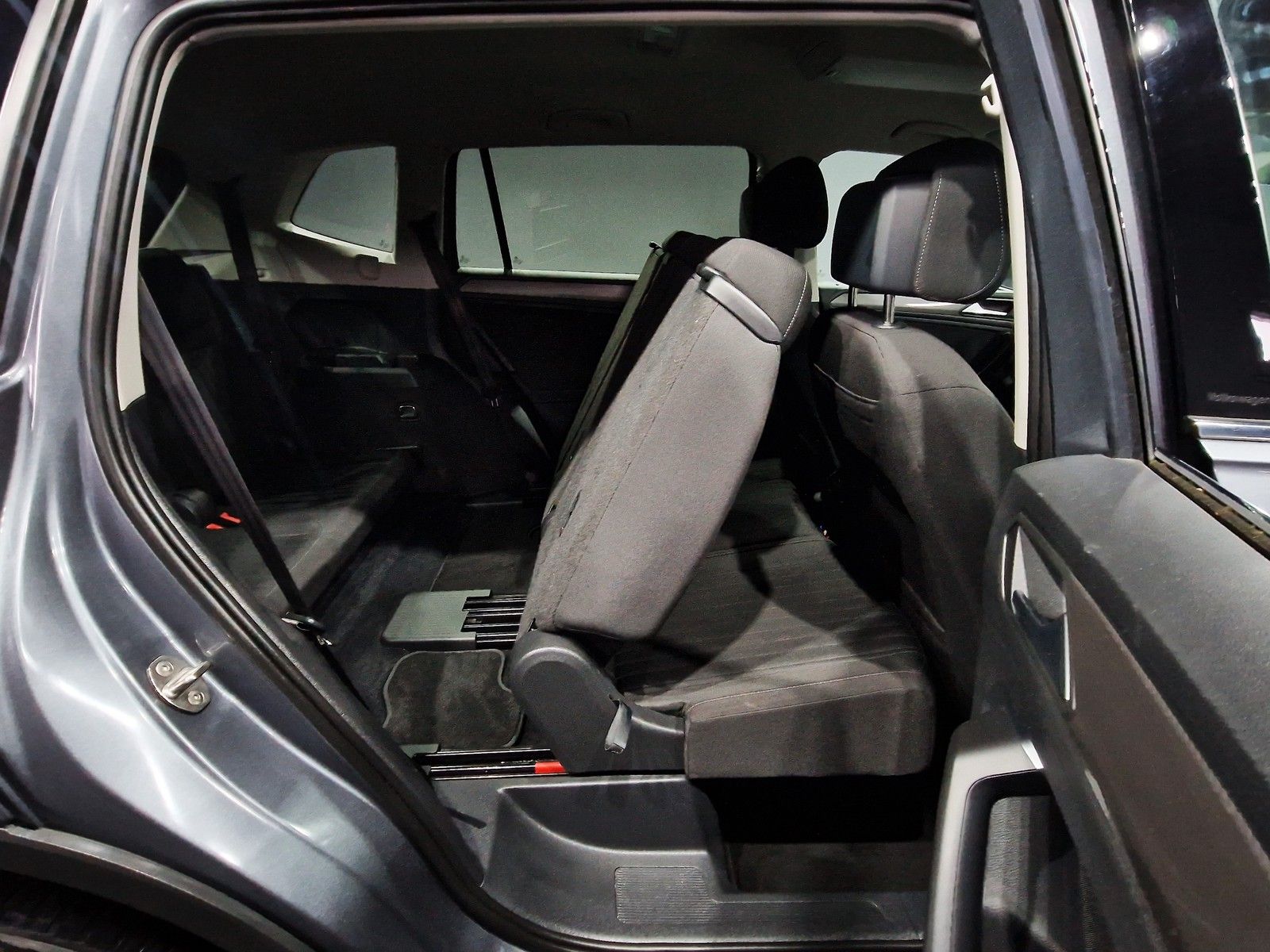 Volkswagen Tiguan Allspace Life|AUTOM|7 SITZER|LED|NAVI|R-K foto 13