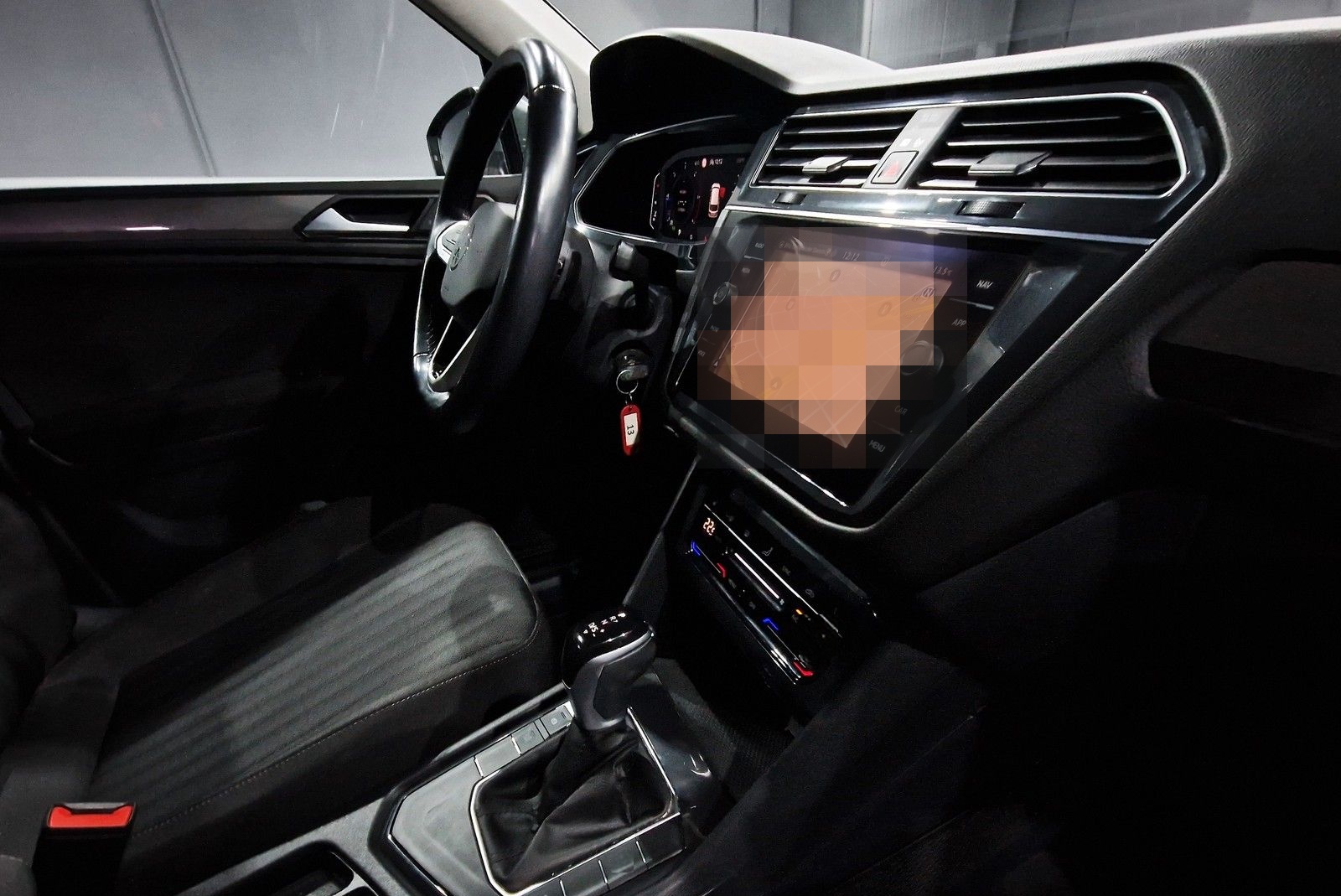 Volkswagen Tiguan Allspace Life|AUTOM|7 SITZER|LED|NAVI|R-K foto 17