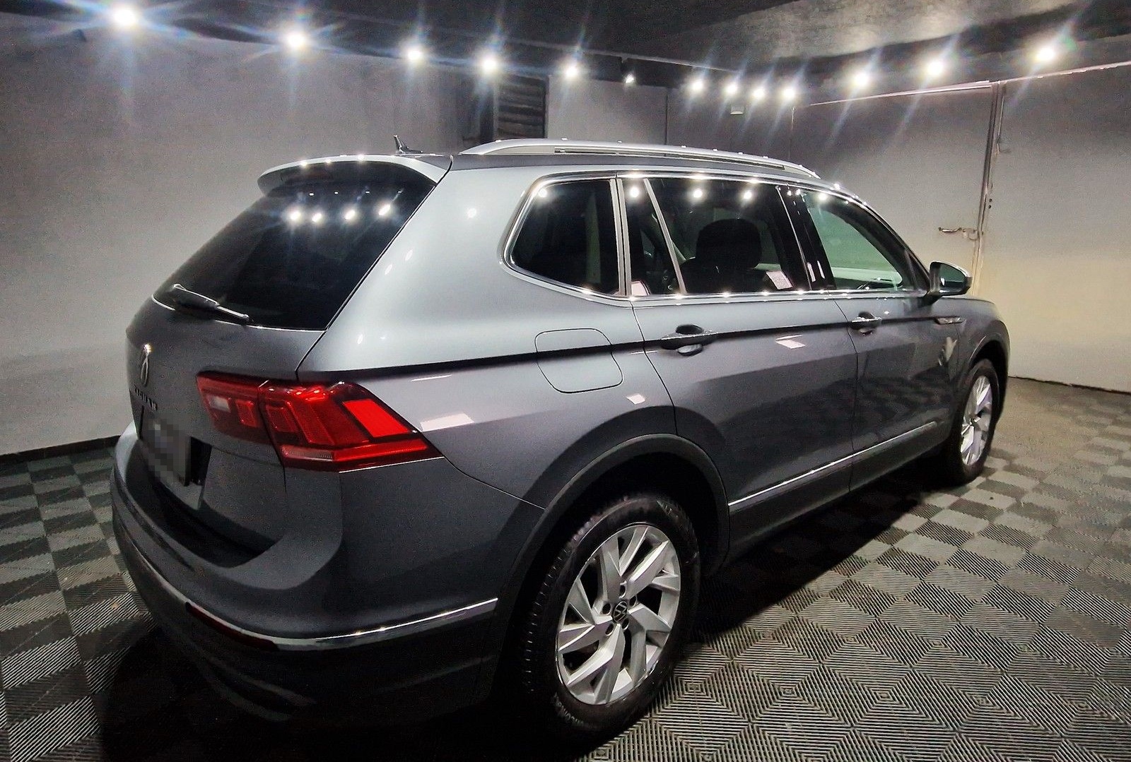 Volkswagen Tiguan Allspace Life|AUTOM|7 SITZER|LED|NAVI|R-K foto 4