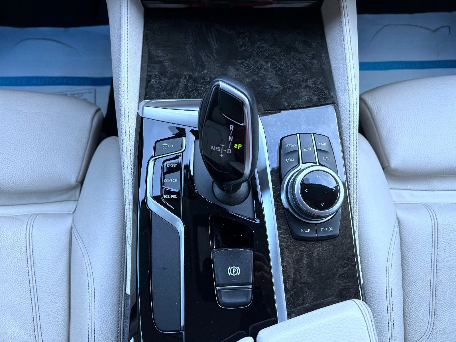 BMW 540 i 5 Lim. Luxury Line LED Navi Leder GARANTIE foto 15