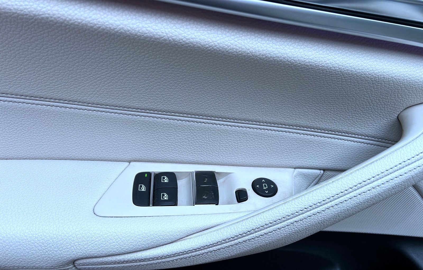 BMW 540 i 5 Lim. Luxury Line LED Navi Leder GARANTIE foto 21