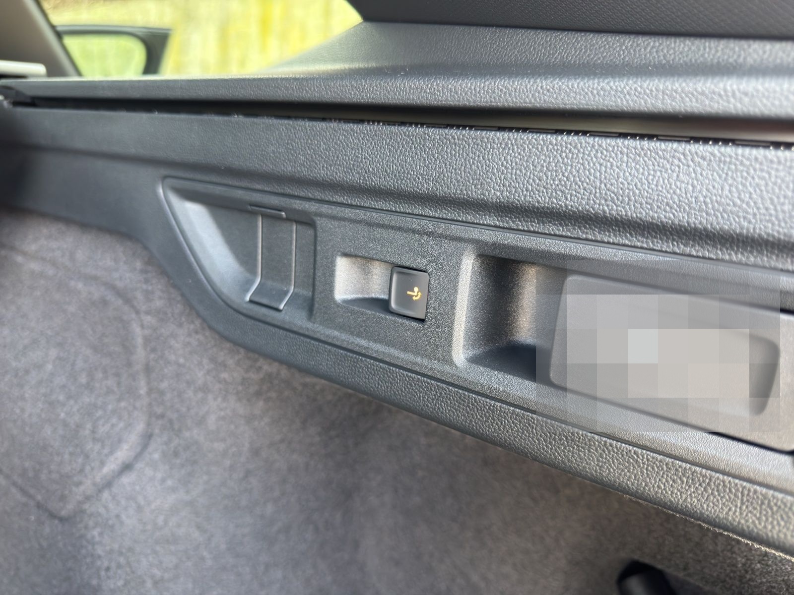 Volkswagen Passat Variant 2.0 TDI DSG 4M R-Line  HeadUp Pan foto 15